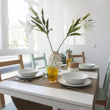 Sw La Merced Apartamento *